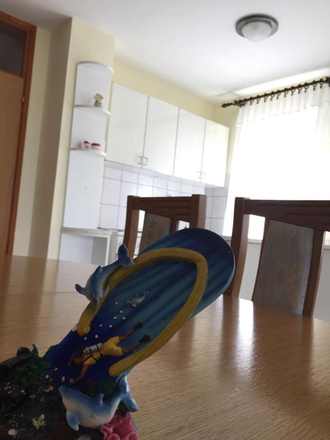 Apartmani Ana Malinska Luaran gambar