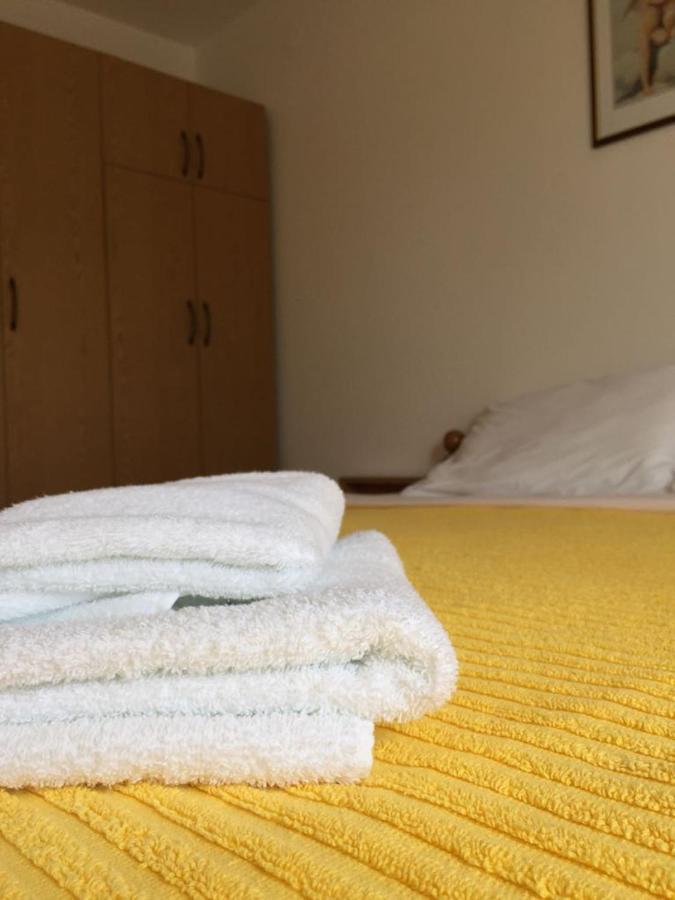 Apartmani Ana Malinska Luaran gambar